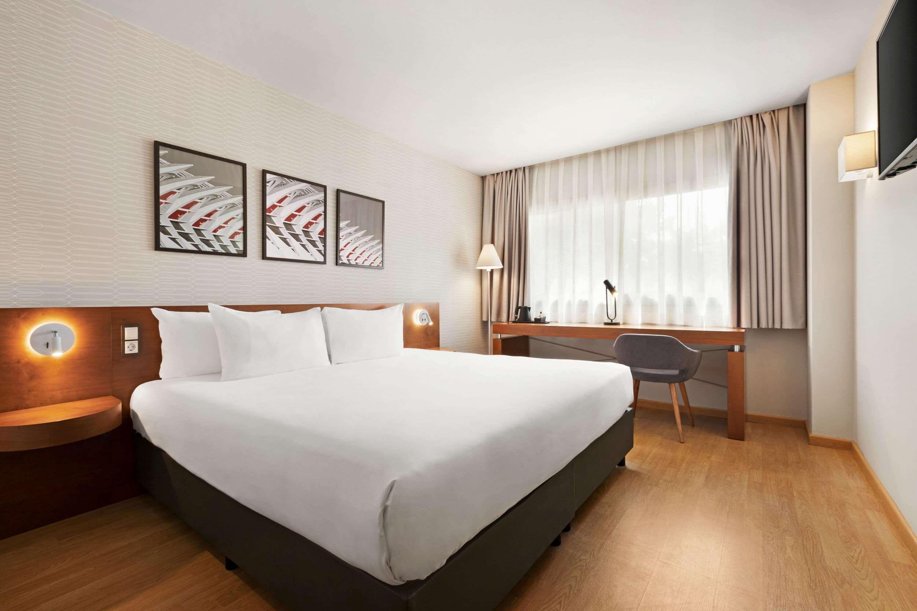Ramada By Wyndham Valencia Almussafes Hotel Luaran gambar
