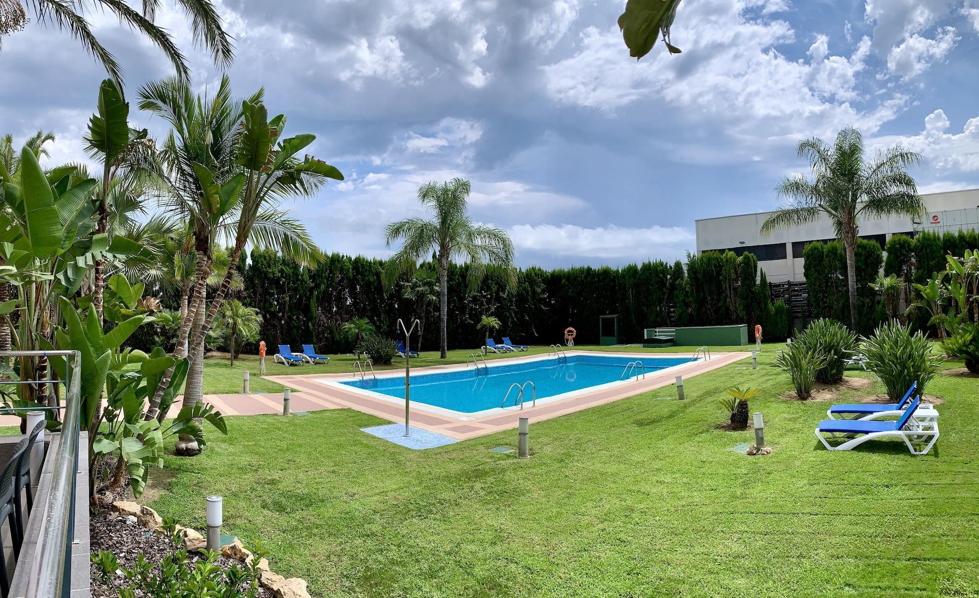 Ramada By Wyndham Valencia Almussafes Hotel Luaran gambar